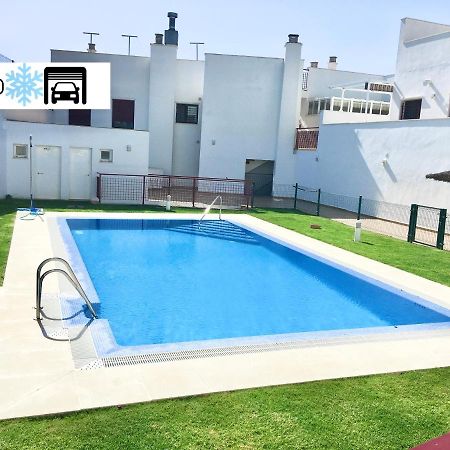 Апартаменти Atico Premium Conil Con 2 Terrazas, Parking, Piscina, Aire Ac Y Wifi -Solo Familias Y Parejas- Коніль-де-ла-Фронтера Екстер'єр фото