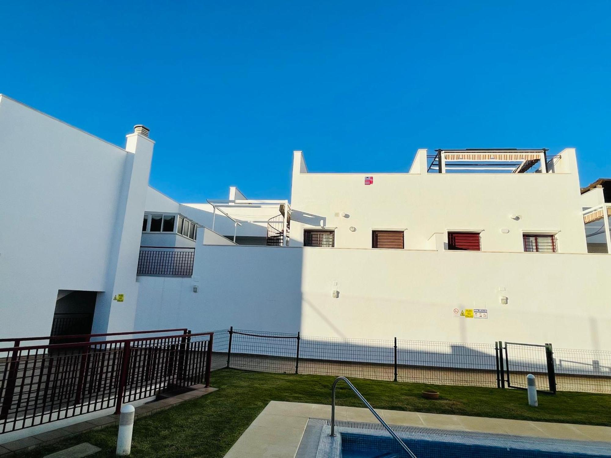 Апартаменти Atico Premium Conil Con 2 Terrazas, Parking, Piscina, Aire Ac Y Wifi -Solo Familias Y Parejas- Коніль-де-ла-Фронтера Екстер'єр фото